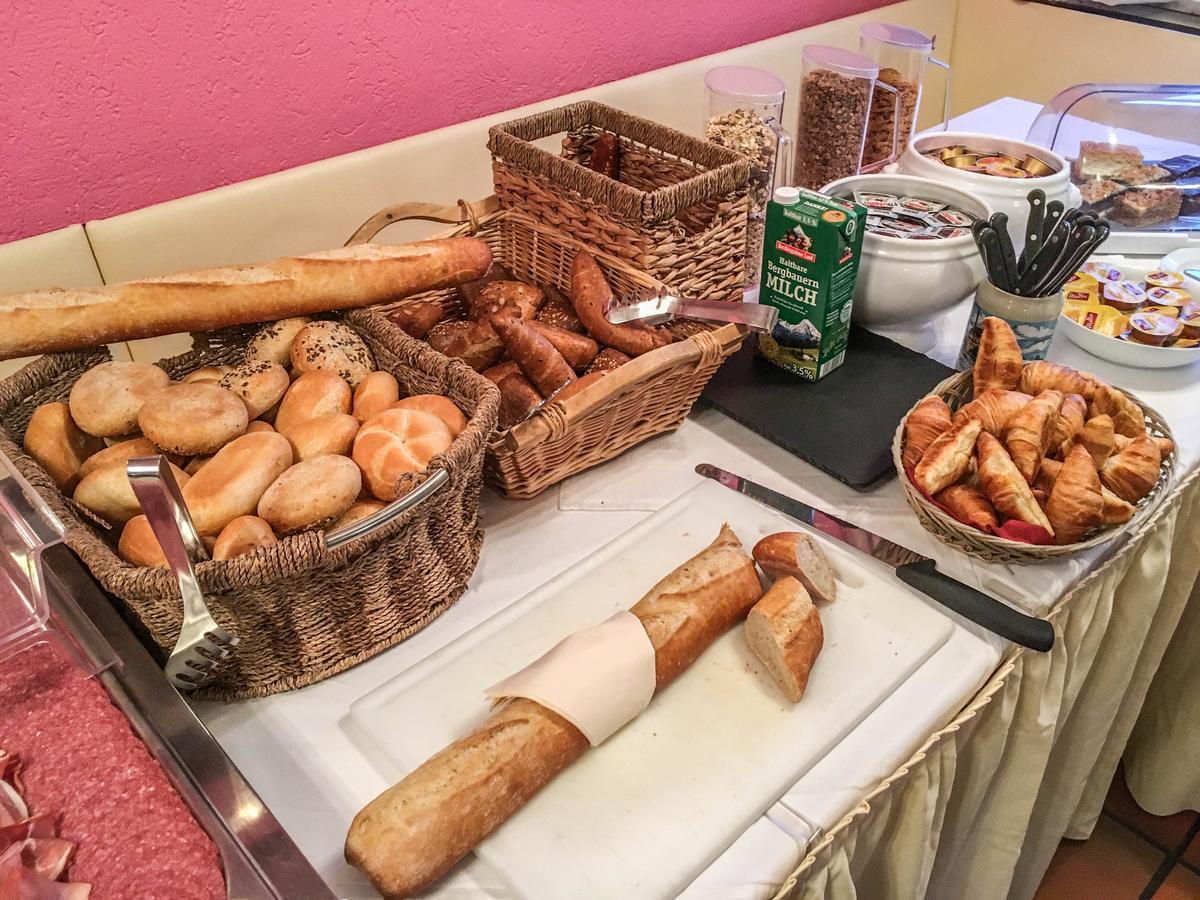 Kastenauer Hof Розенхайм Екстериор снимка