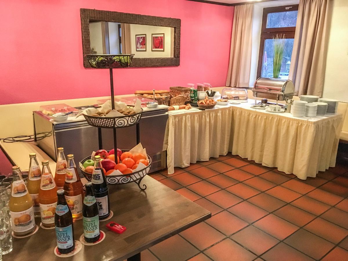 Kastenauer Hof Розенхайм Екстериор снимка